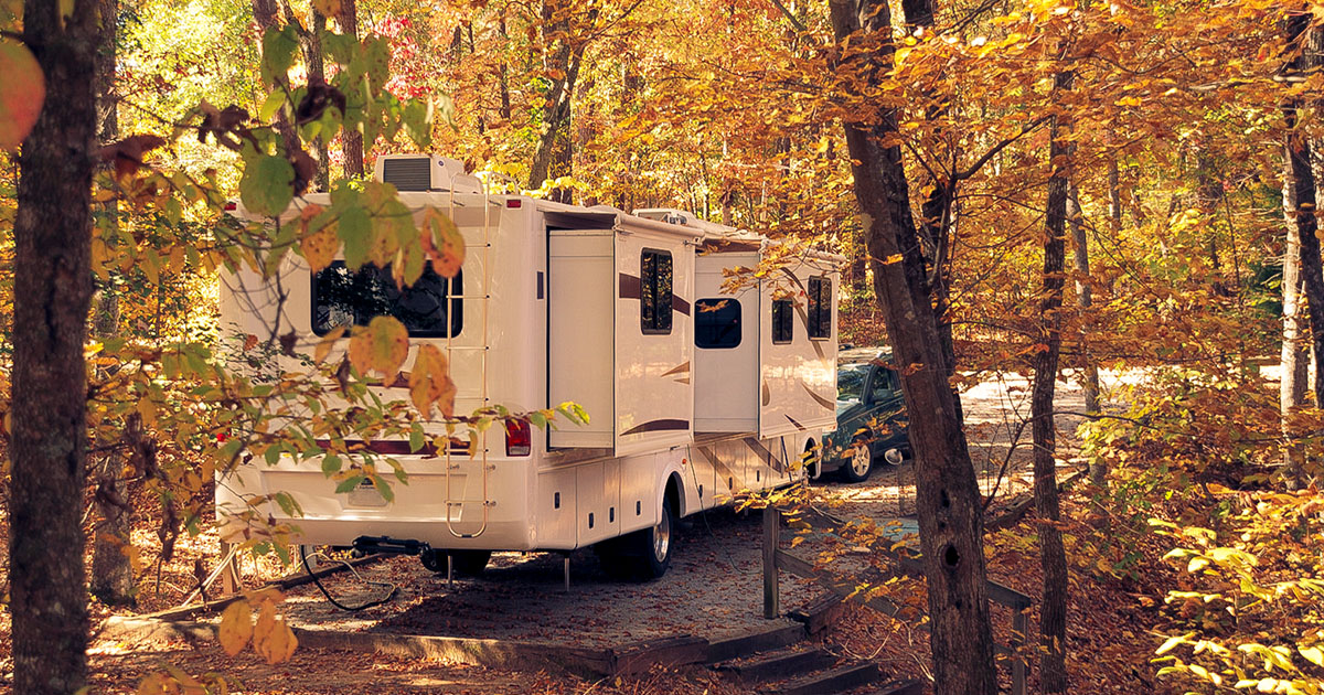 Reasons to Go Camping in the Fall