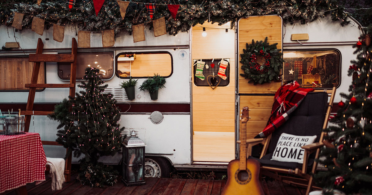 RV Decorations for the Holiday Season